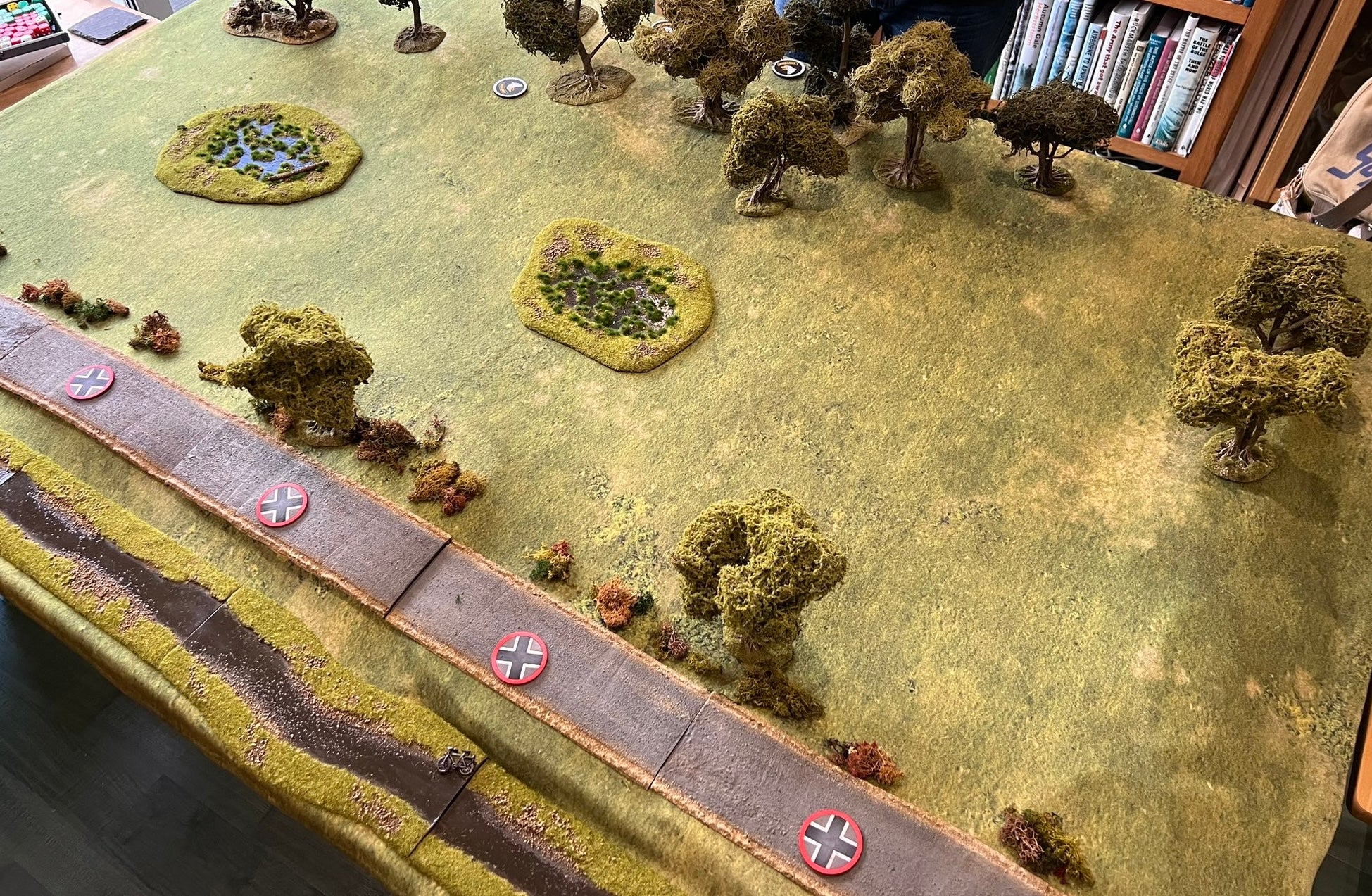 Fall Battlemat Wargaming Mat | 6x4 | Battlemat Autumn | Geek Villain